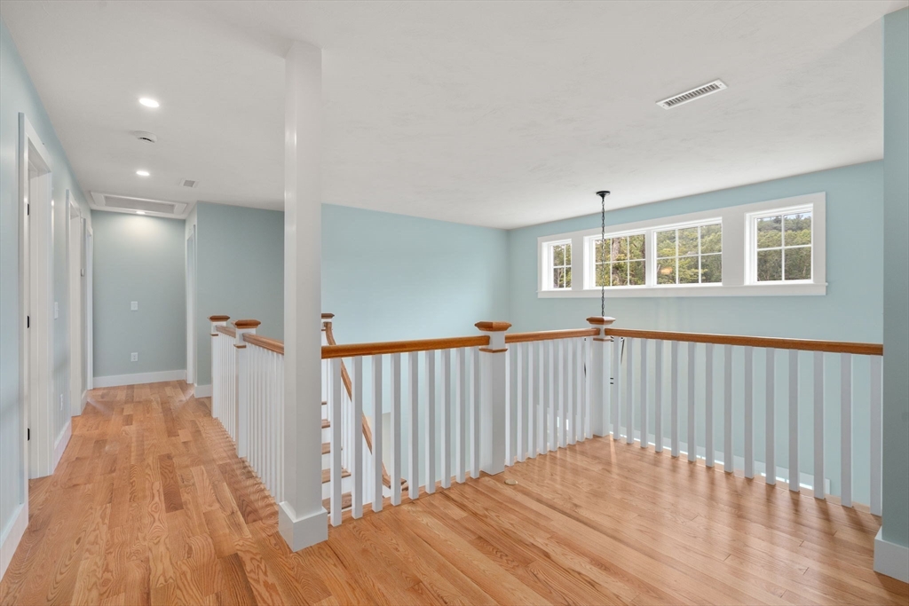 300 Fisher Road Holden, MA 01520 - Photo 27 of 36 Gallery Image 27