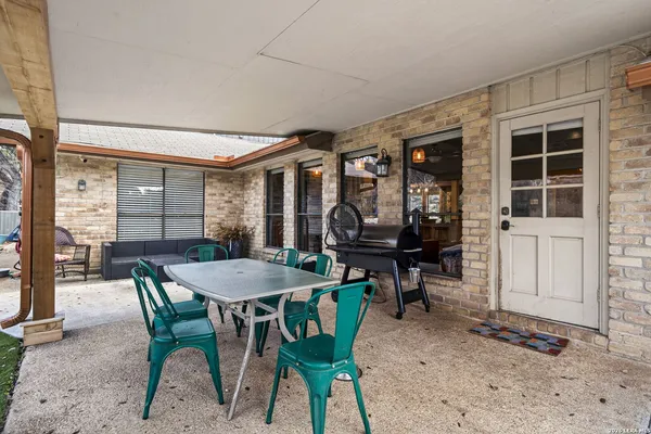 $639,900 | 9325 Bluebell Drive, Garden Ridge, TX 78266