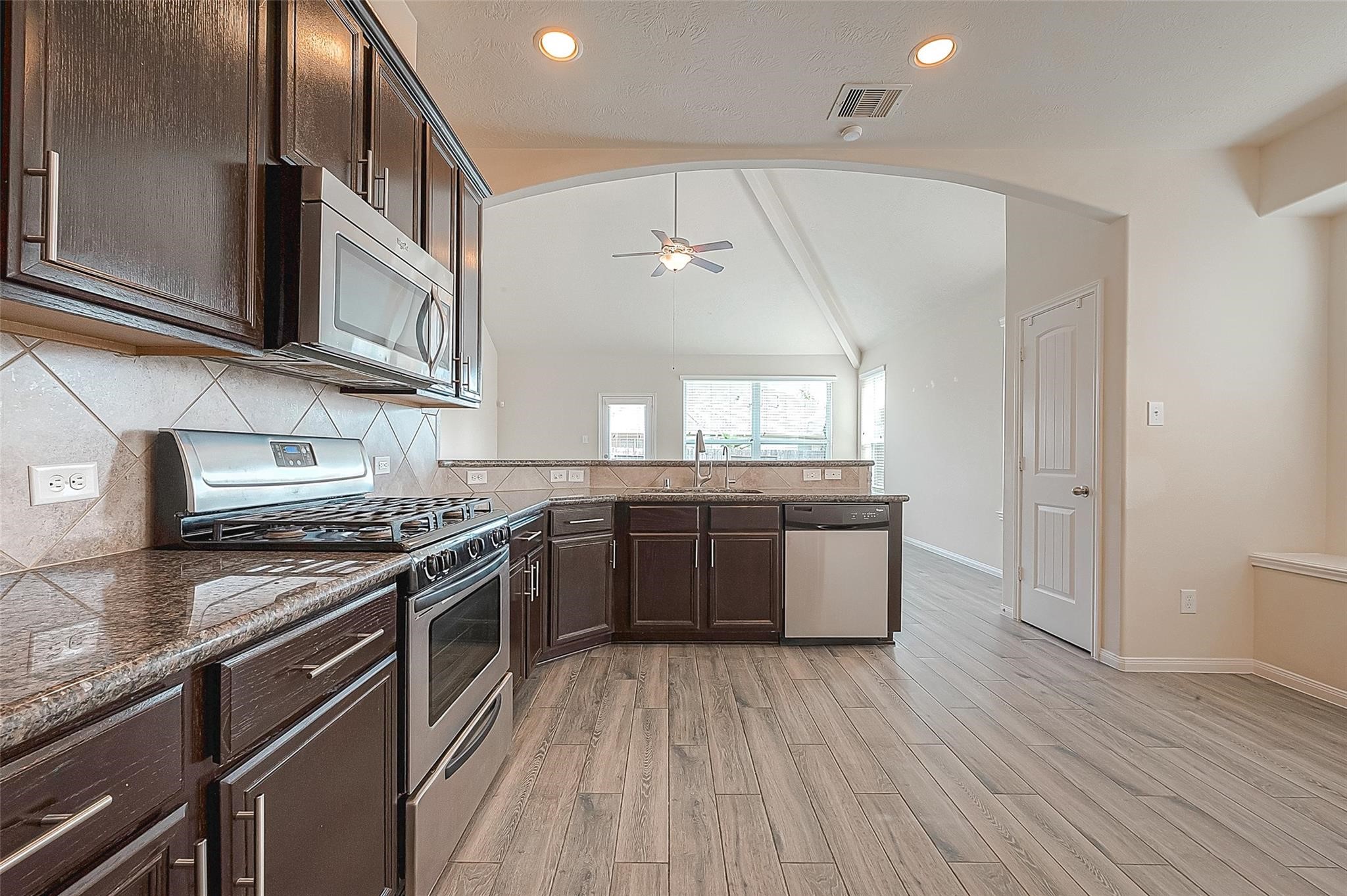 3403 Lilac Ranch Drive Katy, TX 77494 - Photo 7 of 49