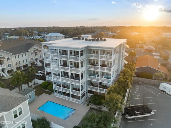 $525,000 | 712 St Joseph Street, Unit 103, Carolina Beach, NC 28428