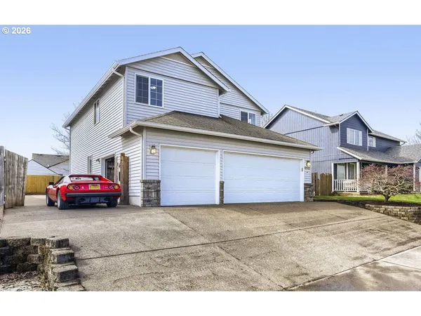 $525,000 | 880 Meadowlark Place, Molalla, OR 97038
