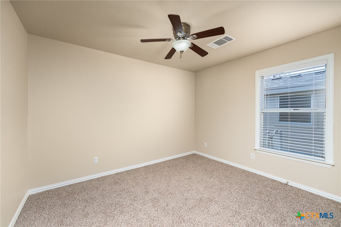 1601 Miller Street Belton, TX 76513 - Photo 9 of 23