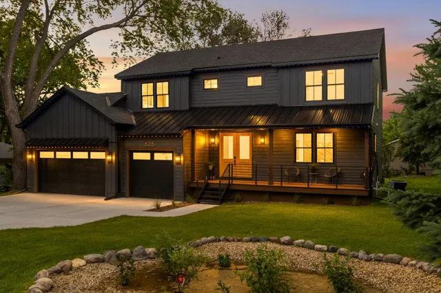$1,475,000 | 625 Ivy Falls Avenue, Mendota Heights, MN 55118