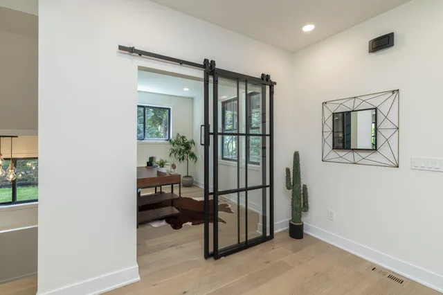 $1,475,000 | 625 Ivy Falls Avenue, Mendota Heights, MN 55118