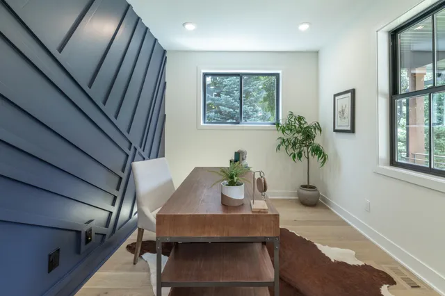 $1,475,000 | 625 Ivy Falls Avenue, Mendota Heights, MN 55118