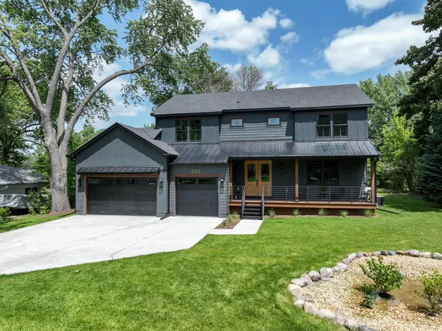 $1,475,000 | 625 Ivy Falls Avenue, Mendota Heights, MN 55118