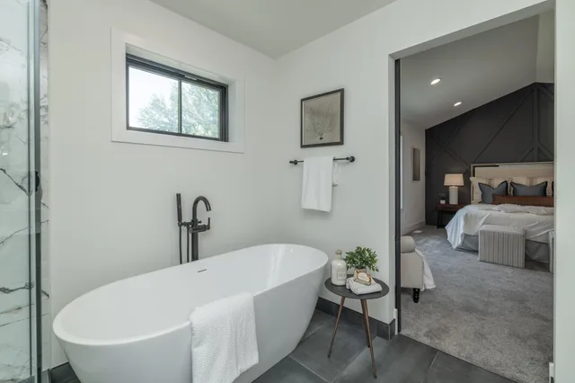 $1,475,000 | 625 Ivy Falls Avenue, Mendota Heights, MN 55118