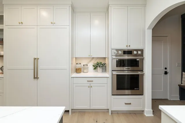 $1,475,000 | 625 Ivy Falls Avenue, Mendota Heights, MN 55118