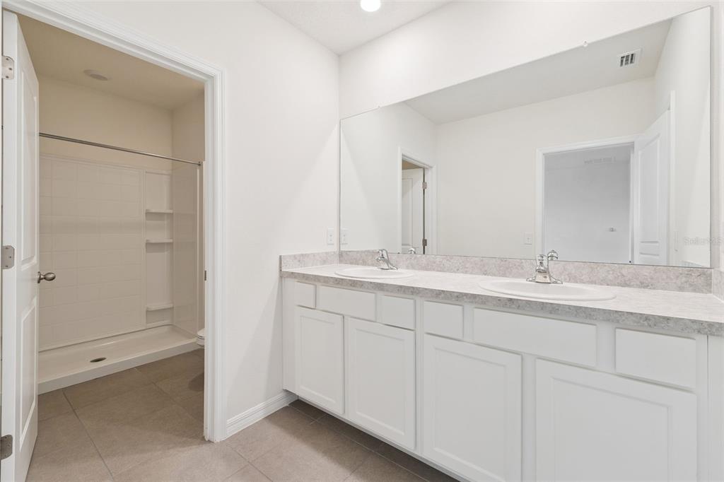 8501 Falling Blue Place Riverview, FL 33578 - Photo 16 of 31