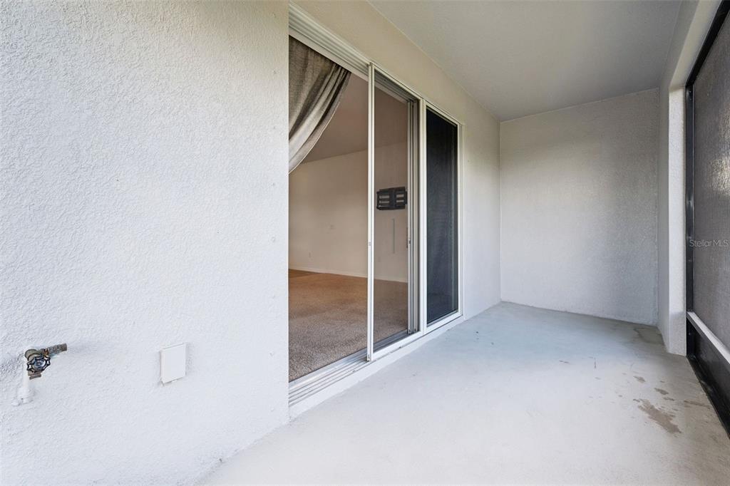 8501 Falling Blue Place Riverview, FL 33578 - Photo 24 of 31