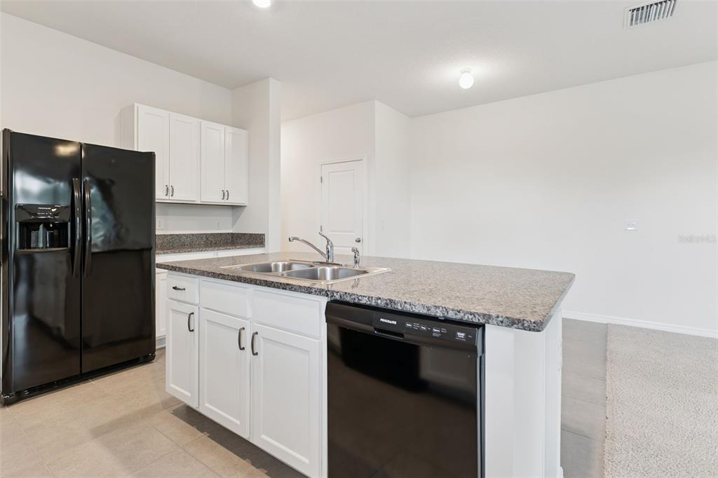 8501 Falling Blue Place Riverview, FL 33578 - Photo 5 of 31