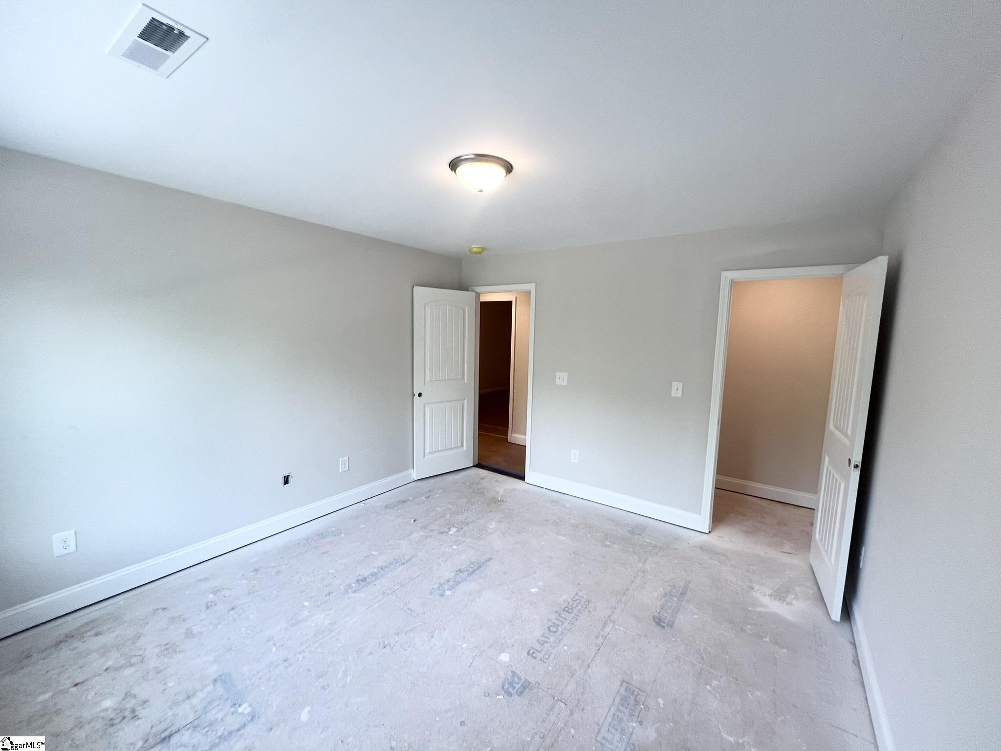 18 Hensley Road, Unit 82 Greenville, SC 29607 - Photo 18 of 26