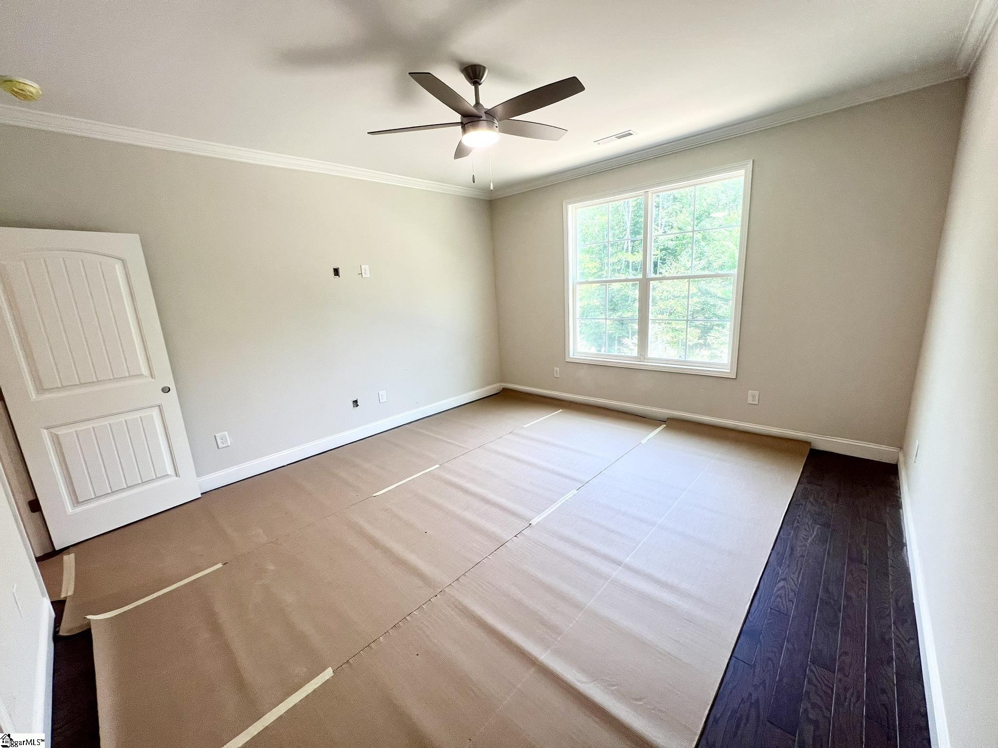 18 Hensley Road, Unit 82 Greenville, SC 29607 - Photo 8 of 26 Upgraded hardwood floors
