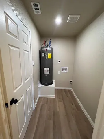 $260,000 | 427 North Dallas Street, Palmer, TX 75152