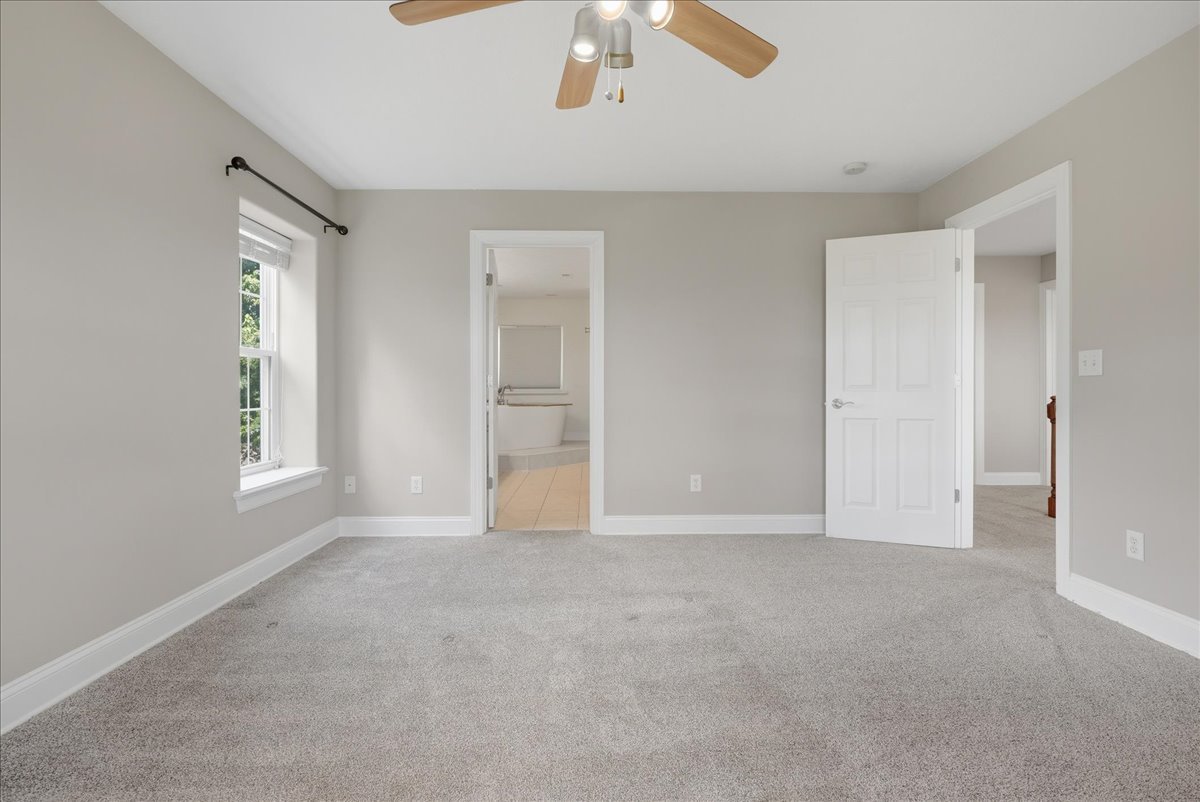2202 Bloomingdale Road Bloomington, IL 61705 - Photo 25 of 44