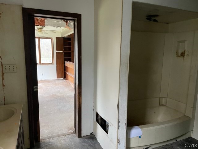 7409 Collamer Road Manlius, NY 13057 - Photo 5 of 13 BATH APT 1