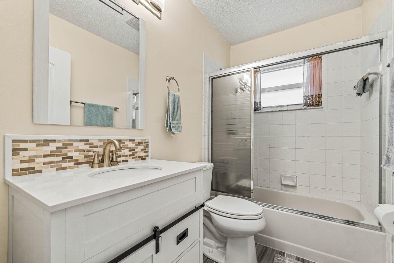 10561 Pebble Cove Lane Boca Raton, FL 33498 - Photo 29 of 36 029-10561PebbleCoveLane-BocaRaton-FL-334