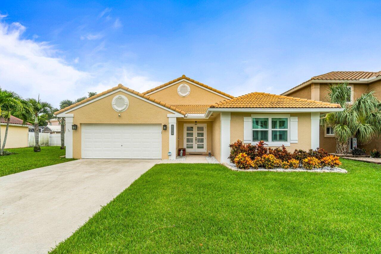10561 Pebble Cove Lane Boca Raton, FL 33498 - Photo 3 of 36 002-10561PebbleCoveLane-BocaRaton-FL-334