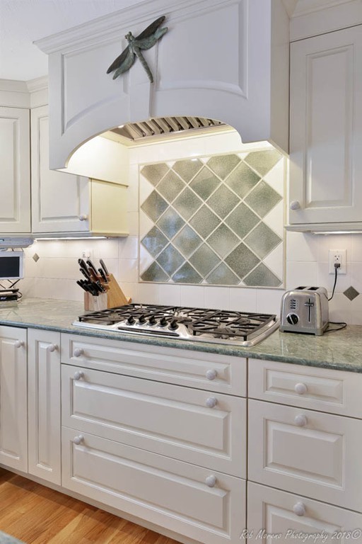 58 Porter Road Andover, MA 01810 - Photo 4 of 30