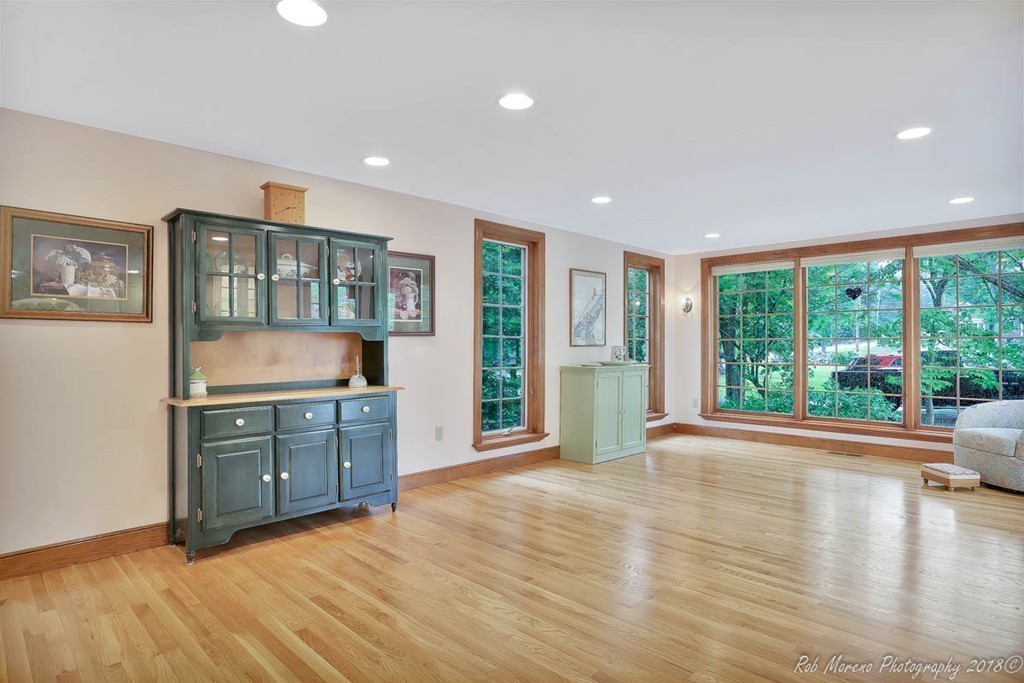 58 Porter Road Andover, MA 01810 - Photo 5 of 30