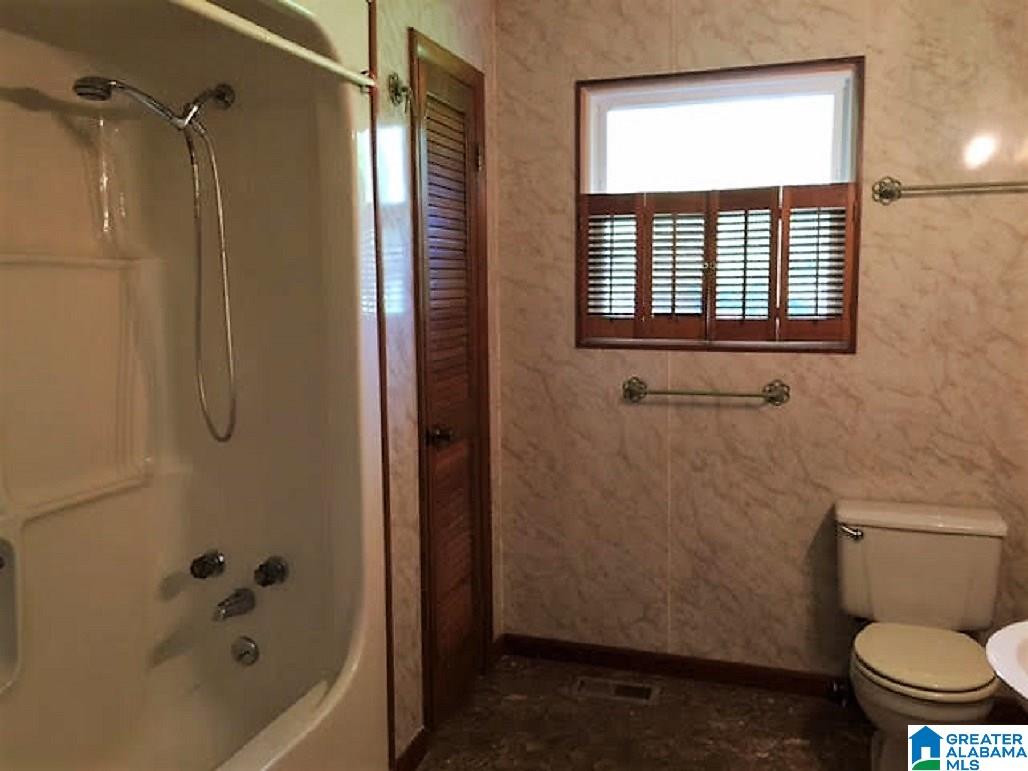 6577 County Road 703 Cullman, AL 35055 - Photo 3 of 20
