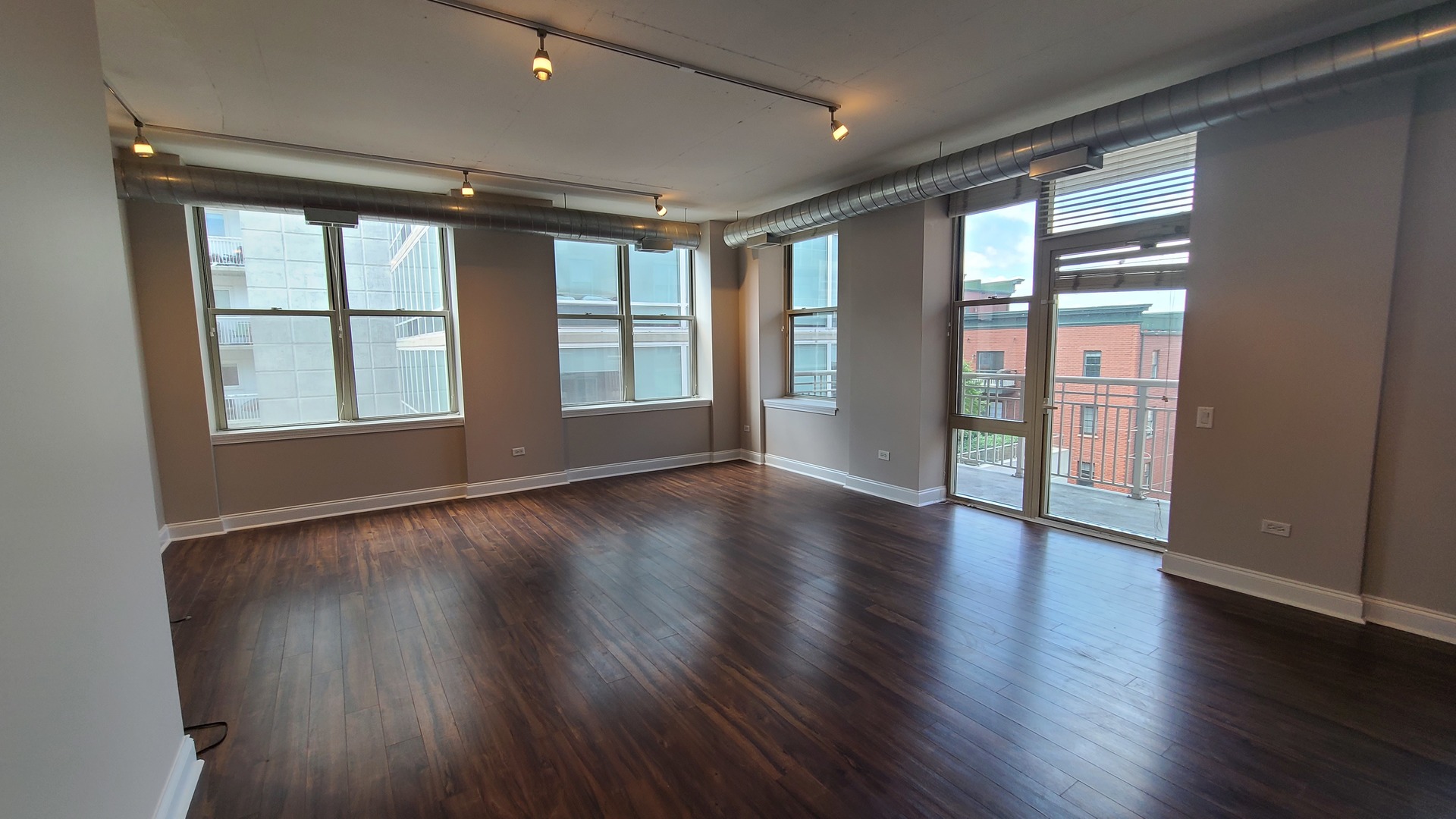 1001 West Madison Street, Unit 515 Chicago, IL 60607 - Photo 3 of 19