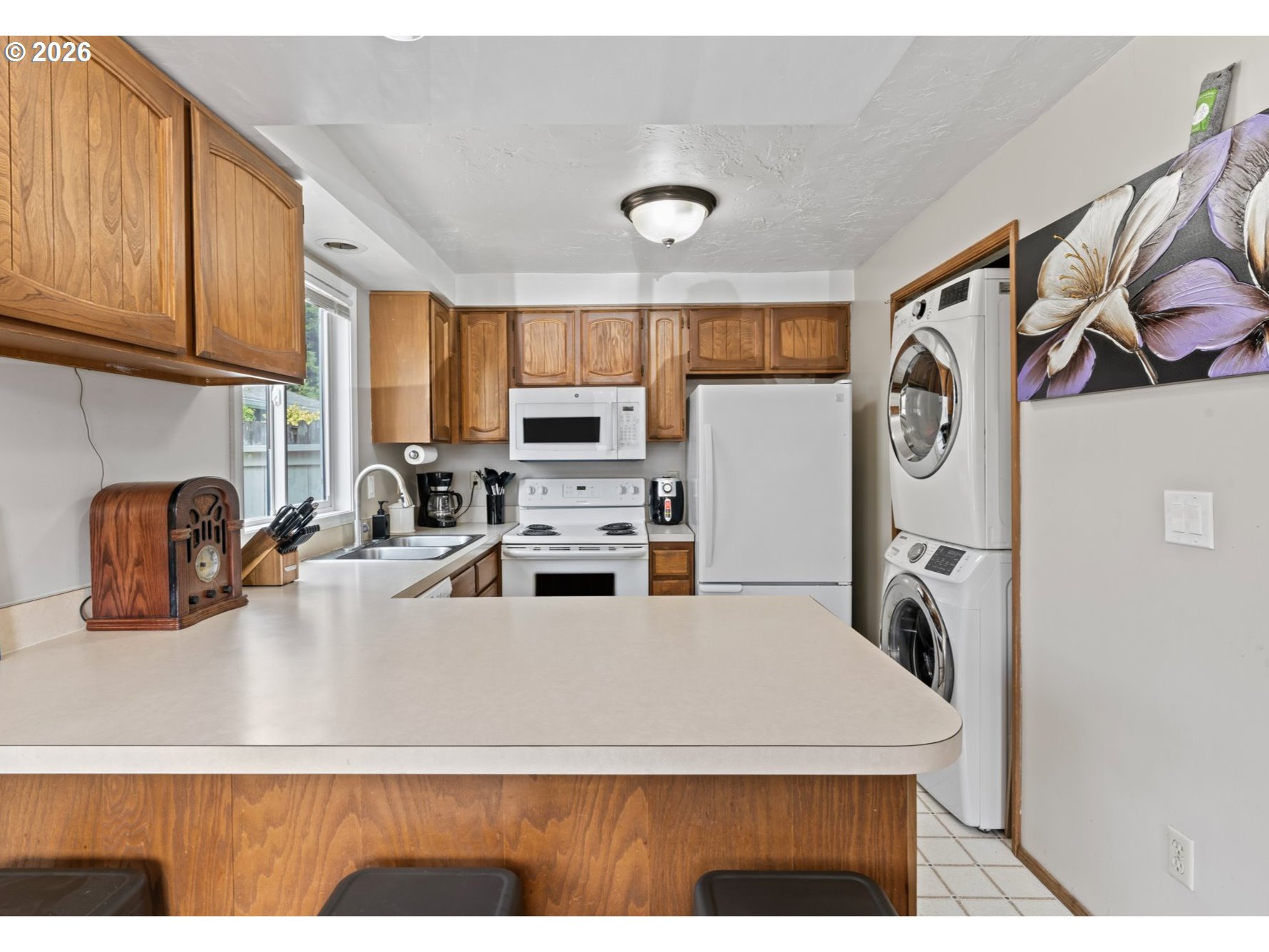 1340 9th Street, Unit 1 Florence, OR 97439 - Photo 4 of 7
