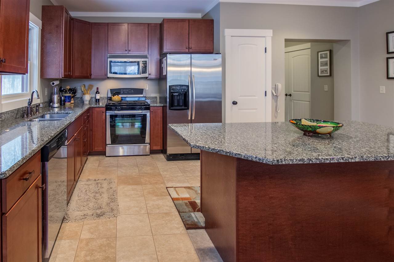 3 Riverside Terrace Drive, Unit 1H Lincoln, NH 03251 - Photo 12 of 40 Gallery Image 12