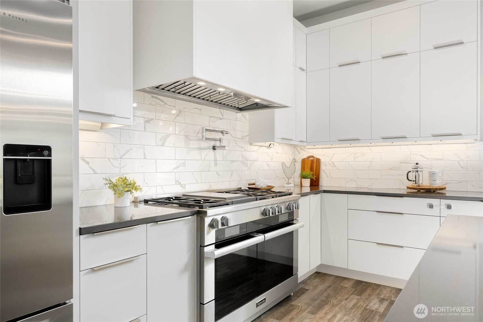 23614 15th Avenue Southeast Bothell, WA 98021 - Photo 7 of 39