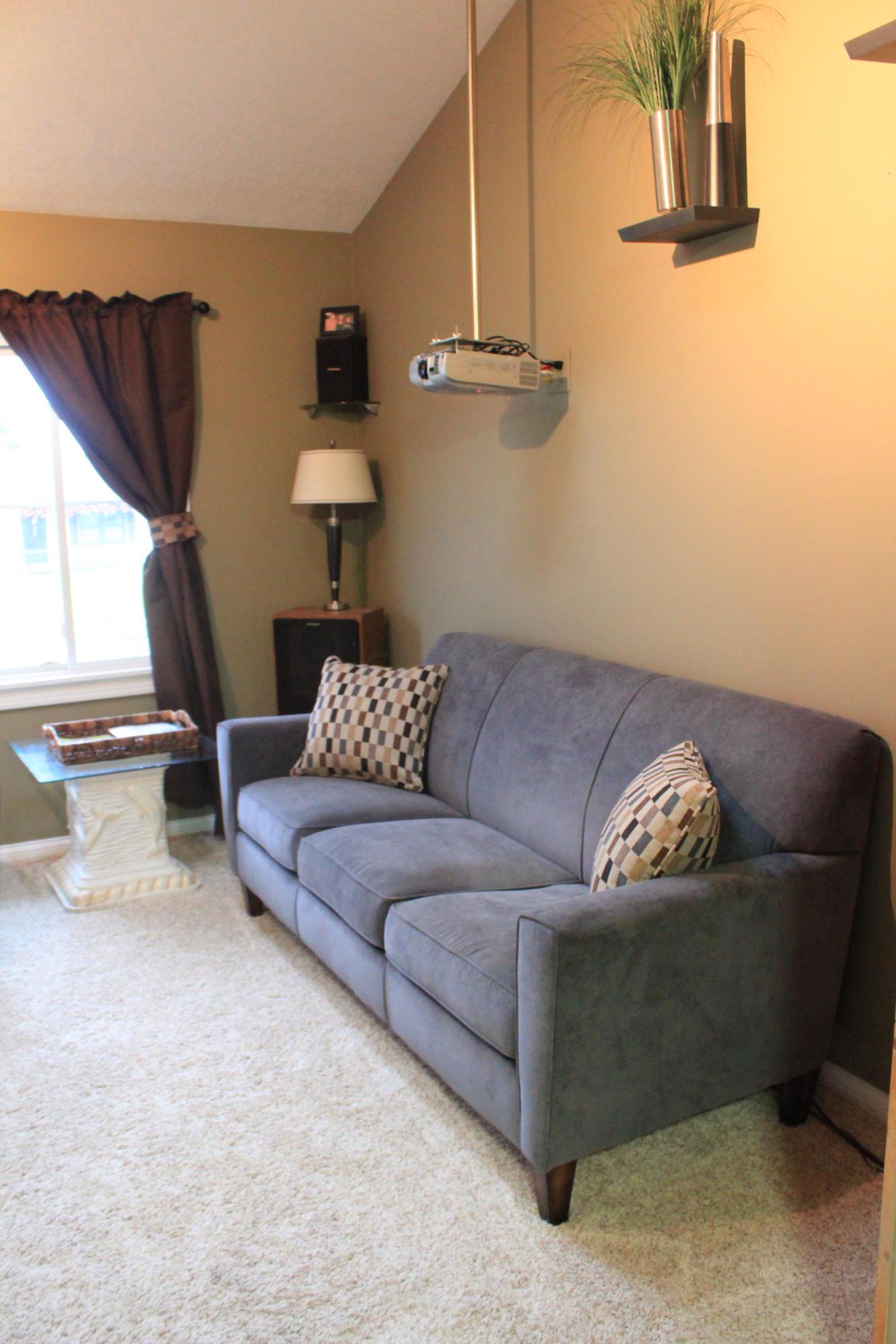 586 Ridgefield Road Newark, OH 43055 - Photo 4 of 27 Gallery Image 4