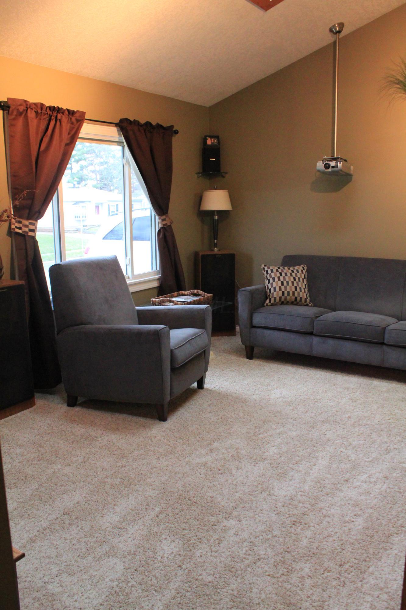 586 Ridgefield Road Newark, OH 43055 - Photo 5 of 27 Gallery Image 5