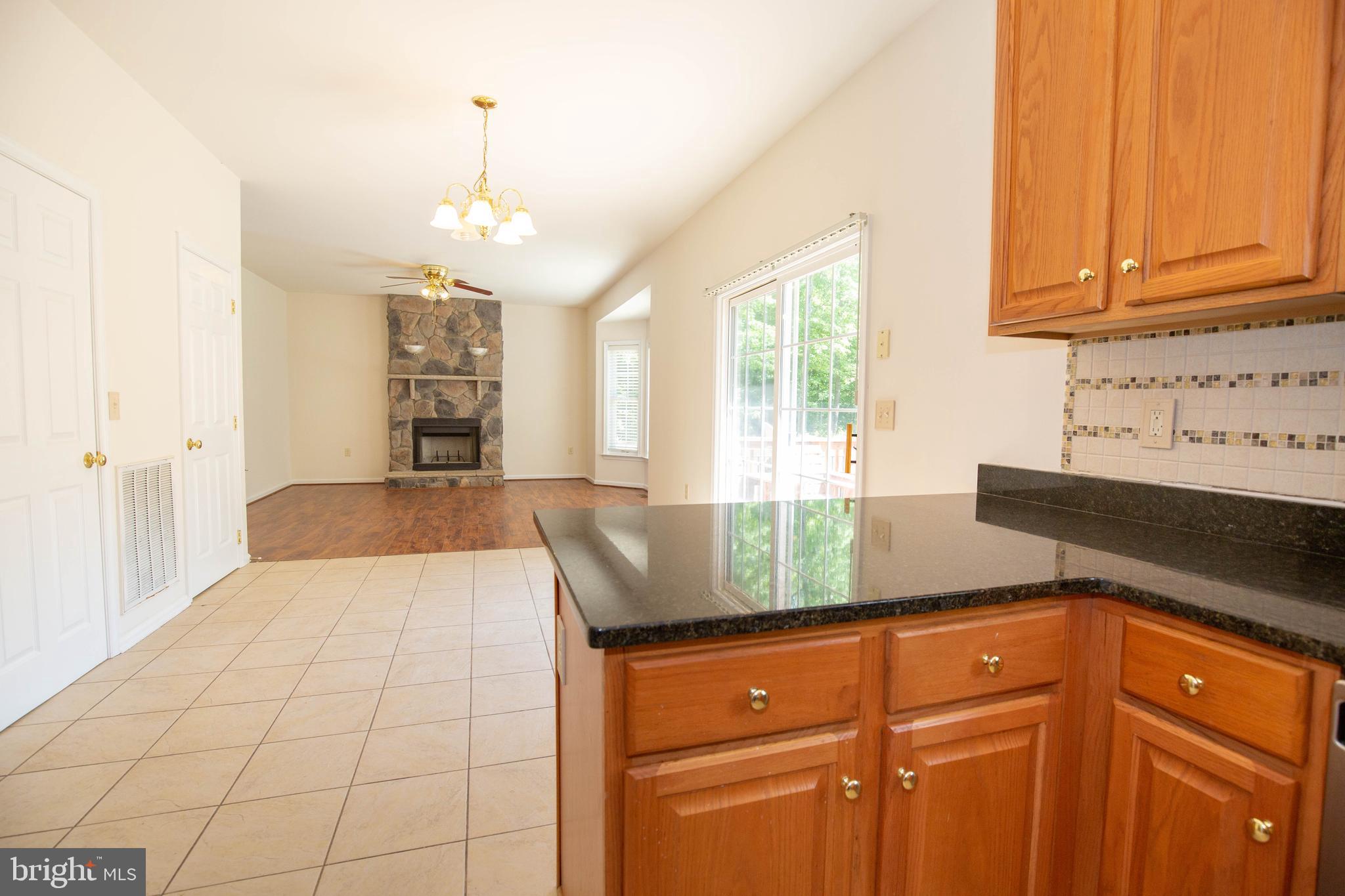26054 Zion Road Ruther Glen, VA 22546 - Photo 9 of 86 Gallery Image 9