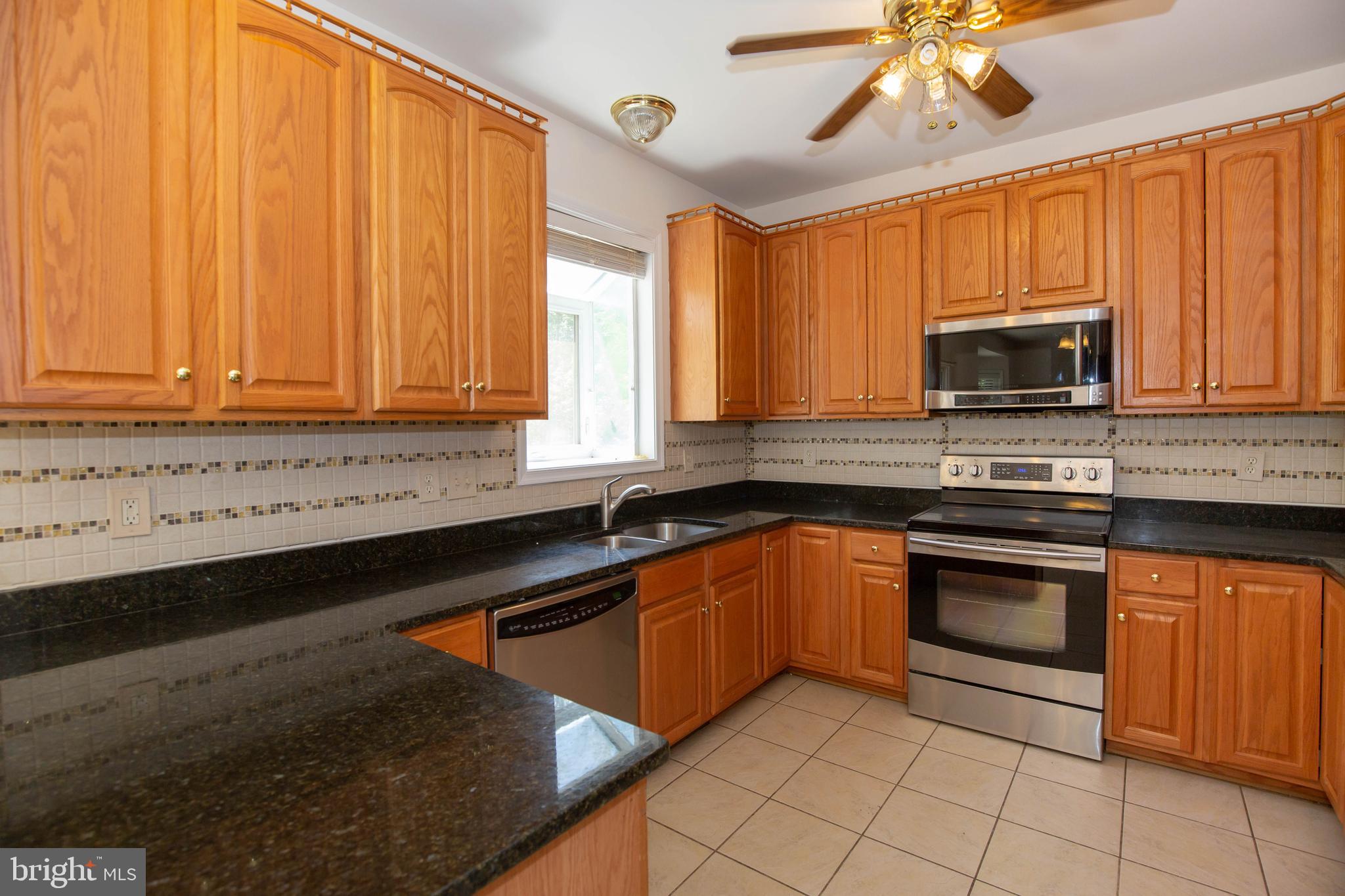 26054 Zion Road Ruther Glen, VA 22546 - Photo 10 of 86 Gallery Image 10