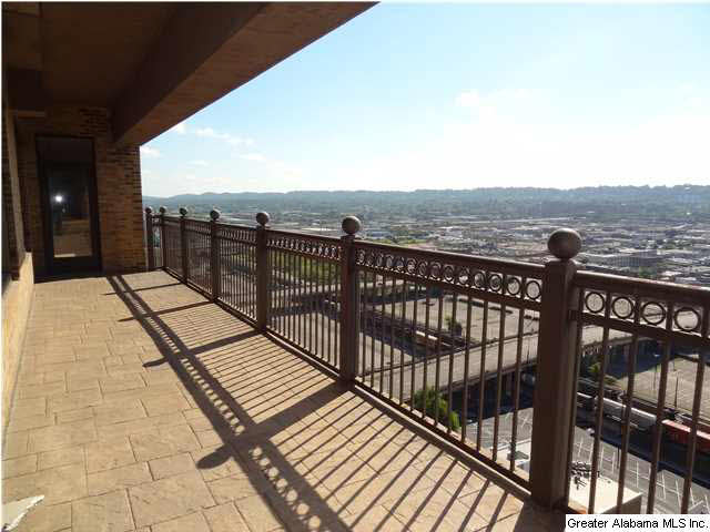 17 20th Street North, Unit 18 Birmingham, AL 35203 - Photo 7 of 14