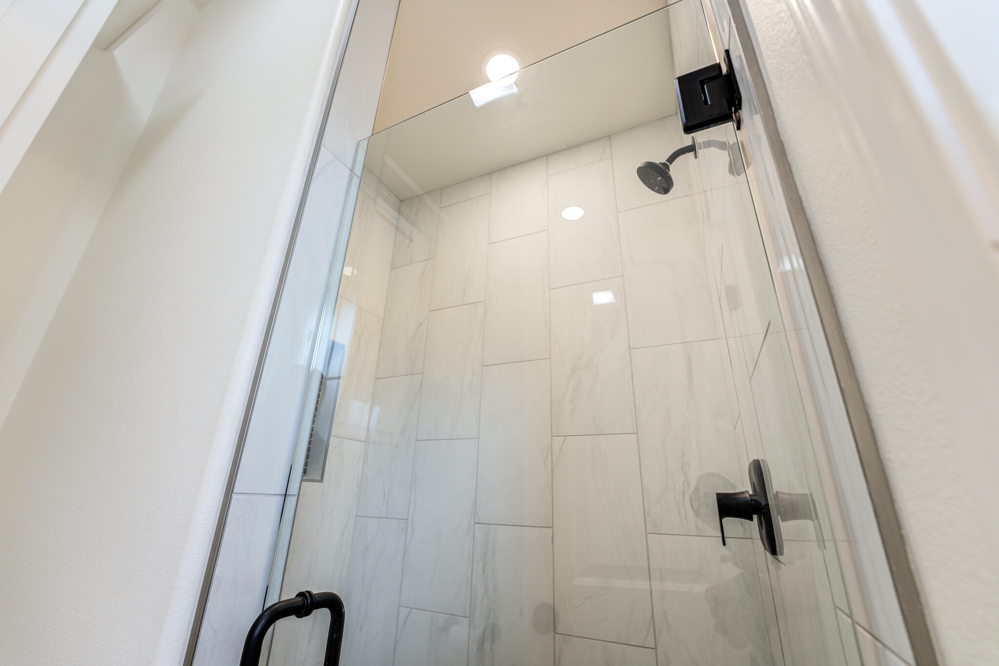 7819 55th Street Lubbock, TX 79407 - Photo 23 of 39 a bathroom with a shower