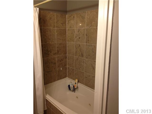 4646 Murrayhill Road Charlotte, NC 28209 - Photo 9 of 15