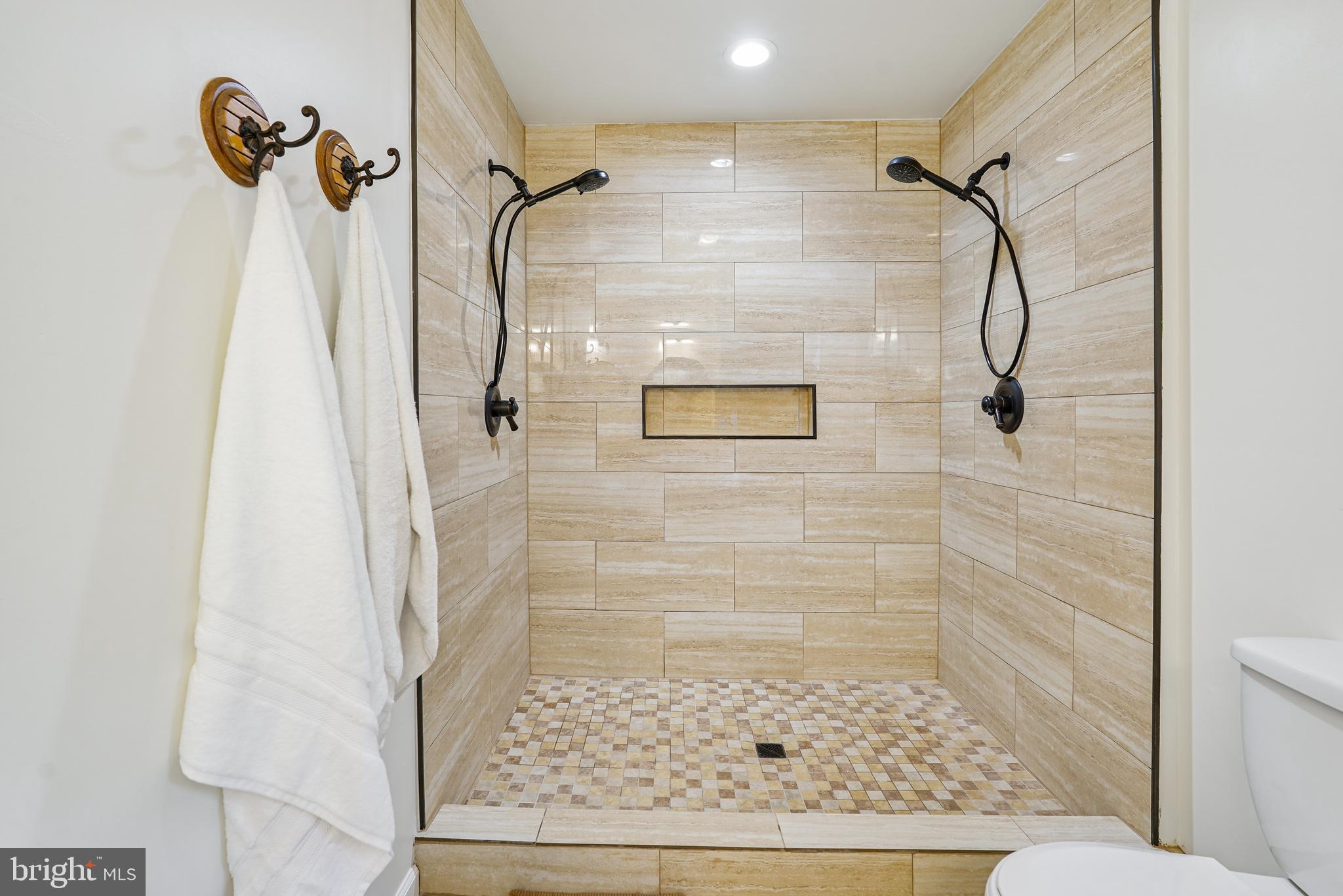 410 Star Rte Road Elkton, MD 21921 - Photo 21 of 40 a bathroom with a shower
