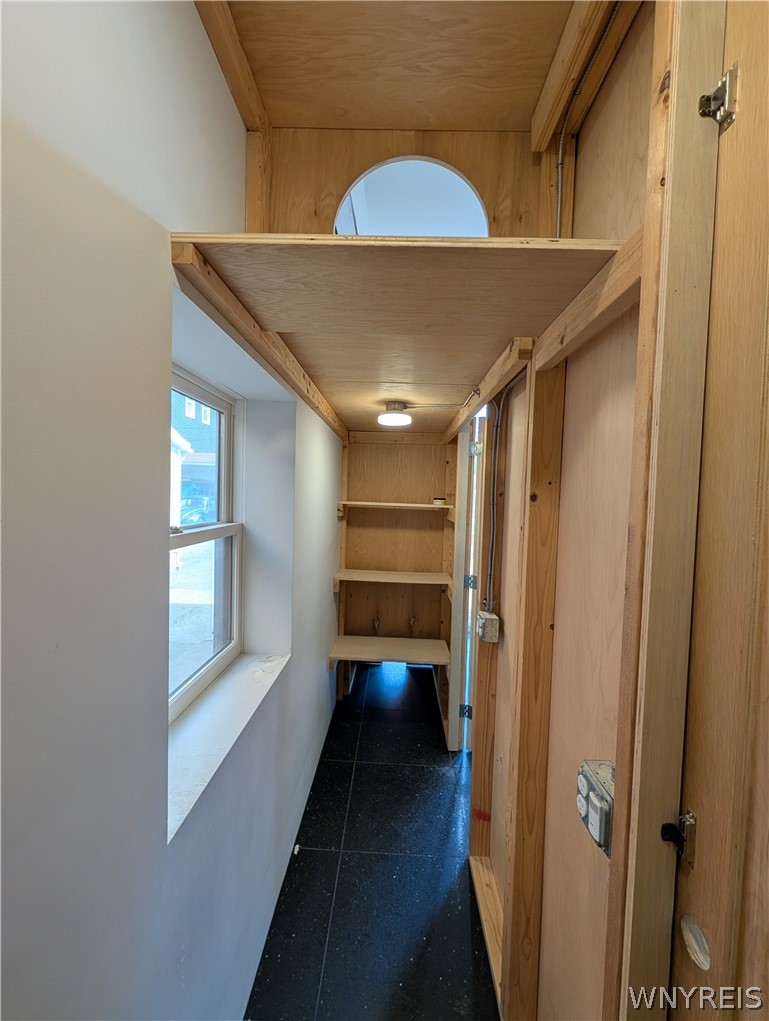 577 Niagara Street Buffalo, NY 14201 - Photo 25 of 28