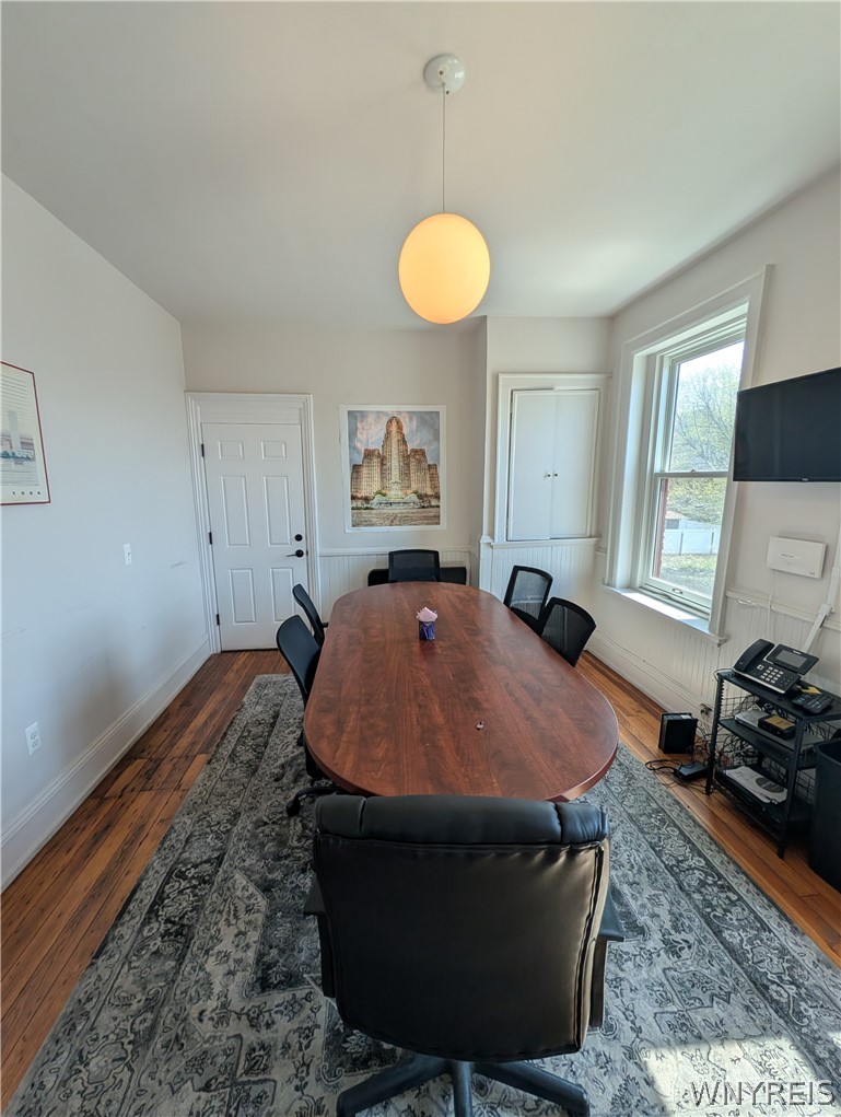 577 Niagara Street Buffalo, NY 14201 - Photo 4 of 28