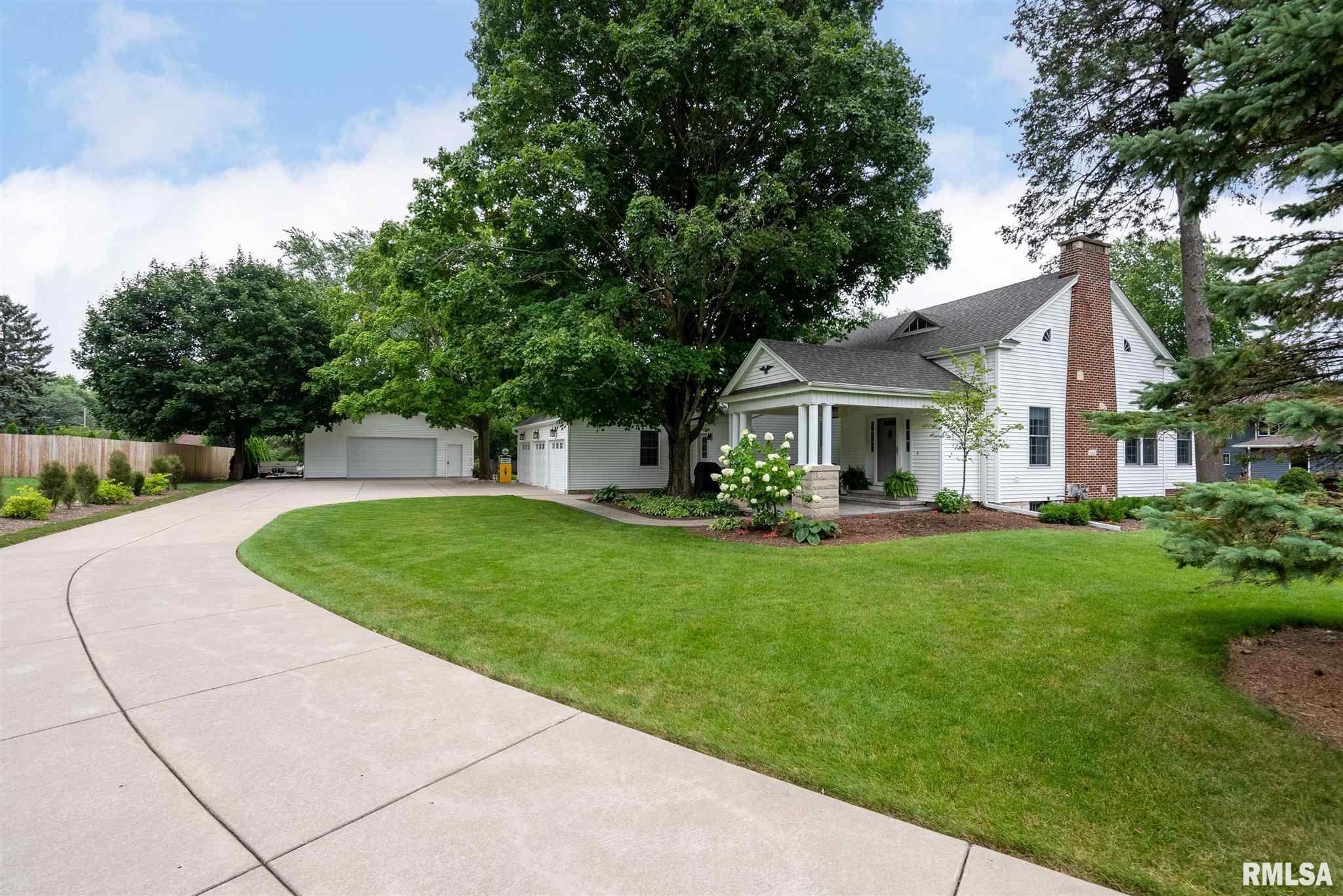 4013 Jersey Ridge Road Davenport, IA 52807 - Photo 1 of 39 Gallery Image 1