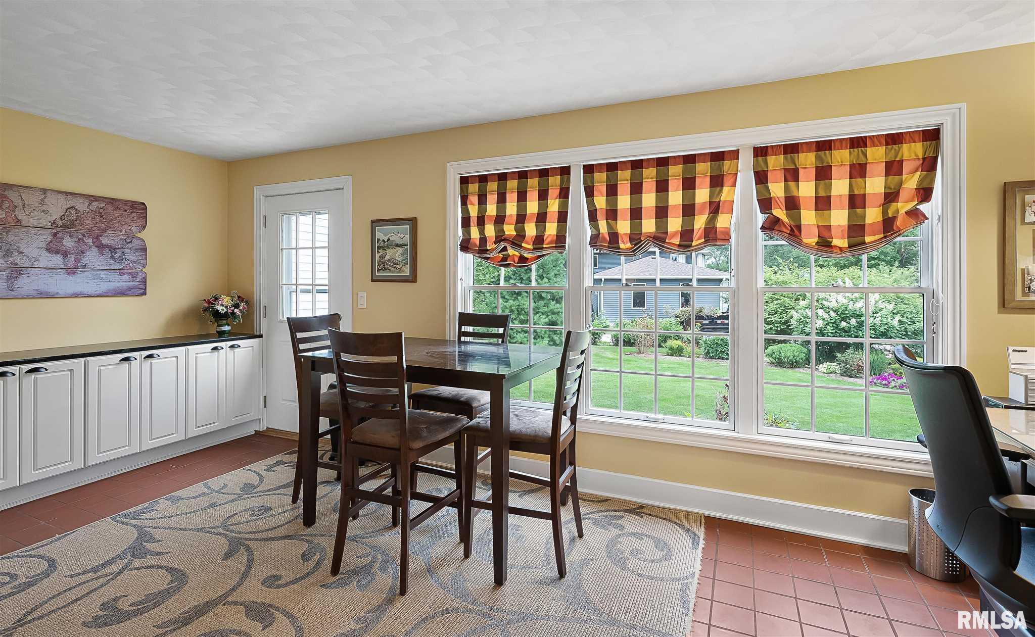 4013 Jersey Ridge Road Davenport, IA 52807 - Photo 15 of 39 Gallery Image 15