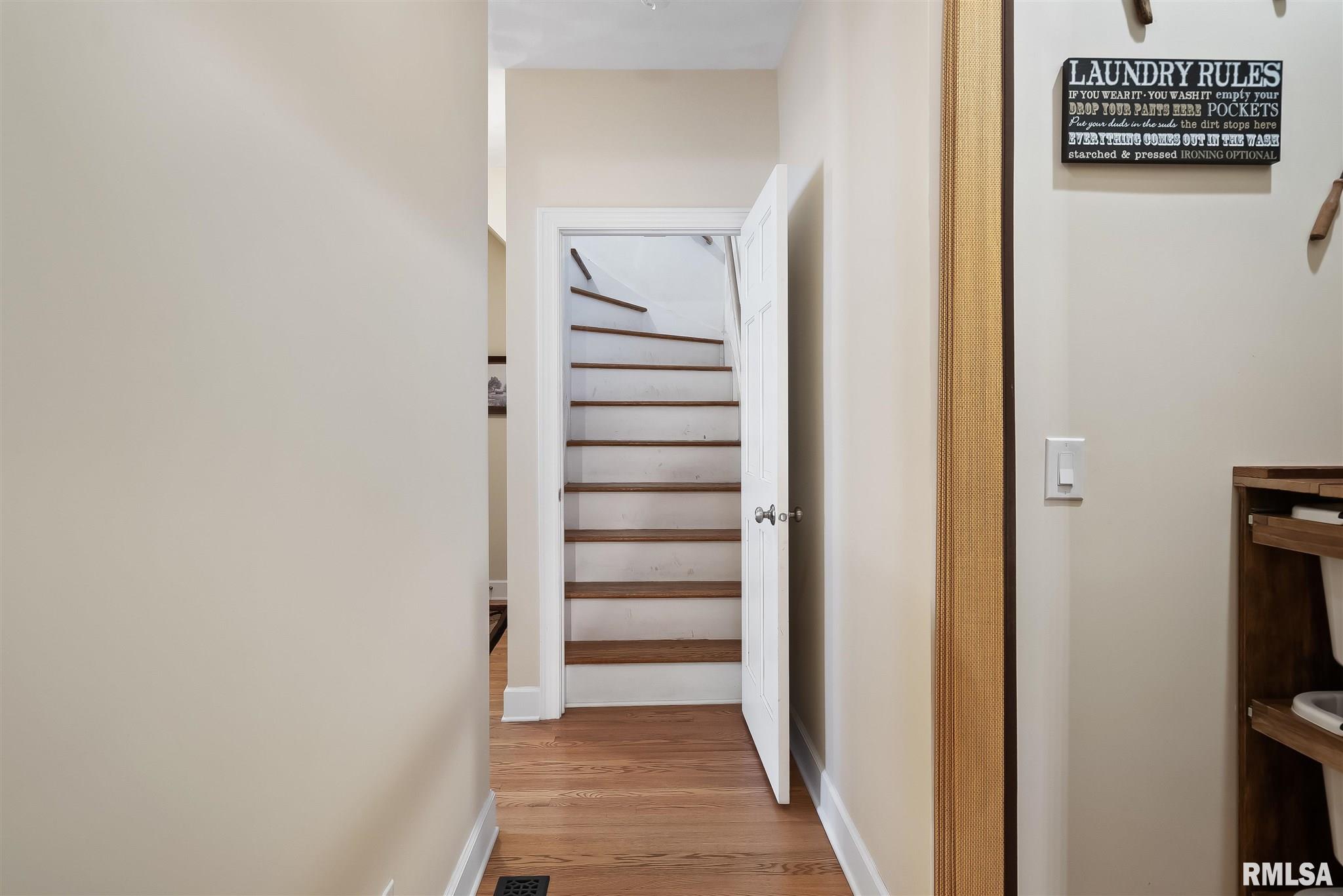 4013 Jersey Ridge Road Davenport, IA 52807 - Photo 18 of 39 Gallery Image 18