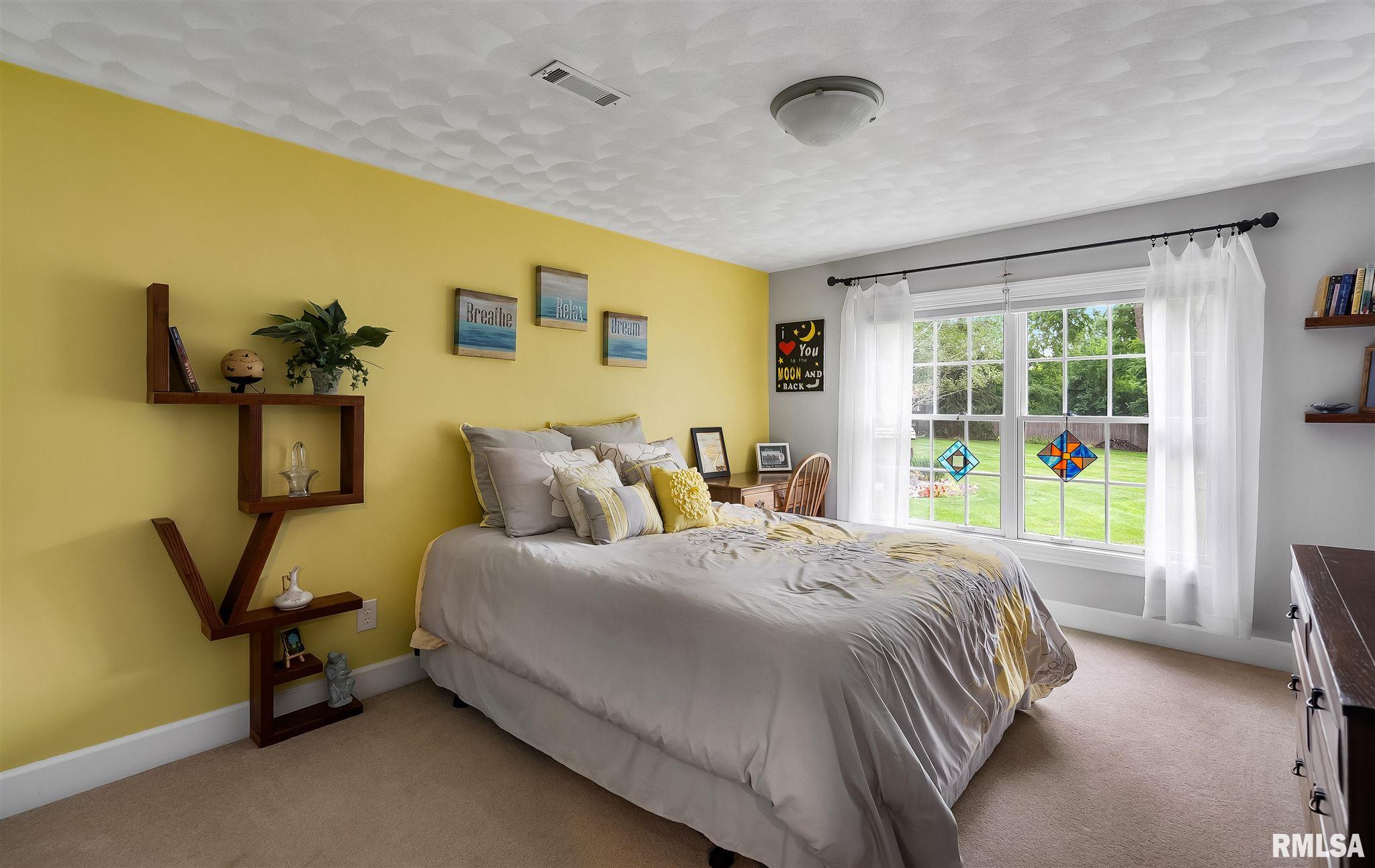 4013 Jersey Ridge Road Davenport, IA 52807 - Photo 19 of 39 Gallery Image 19