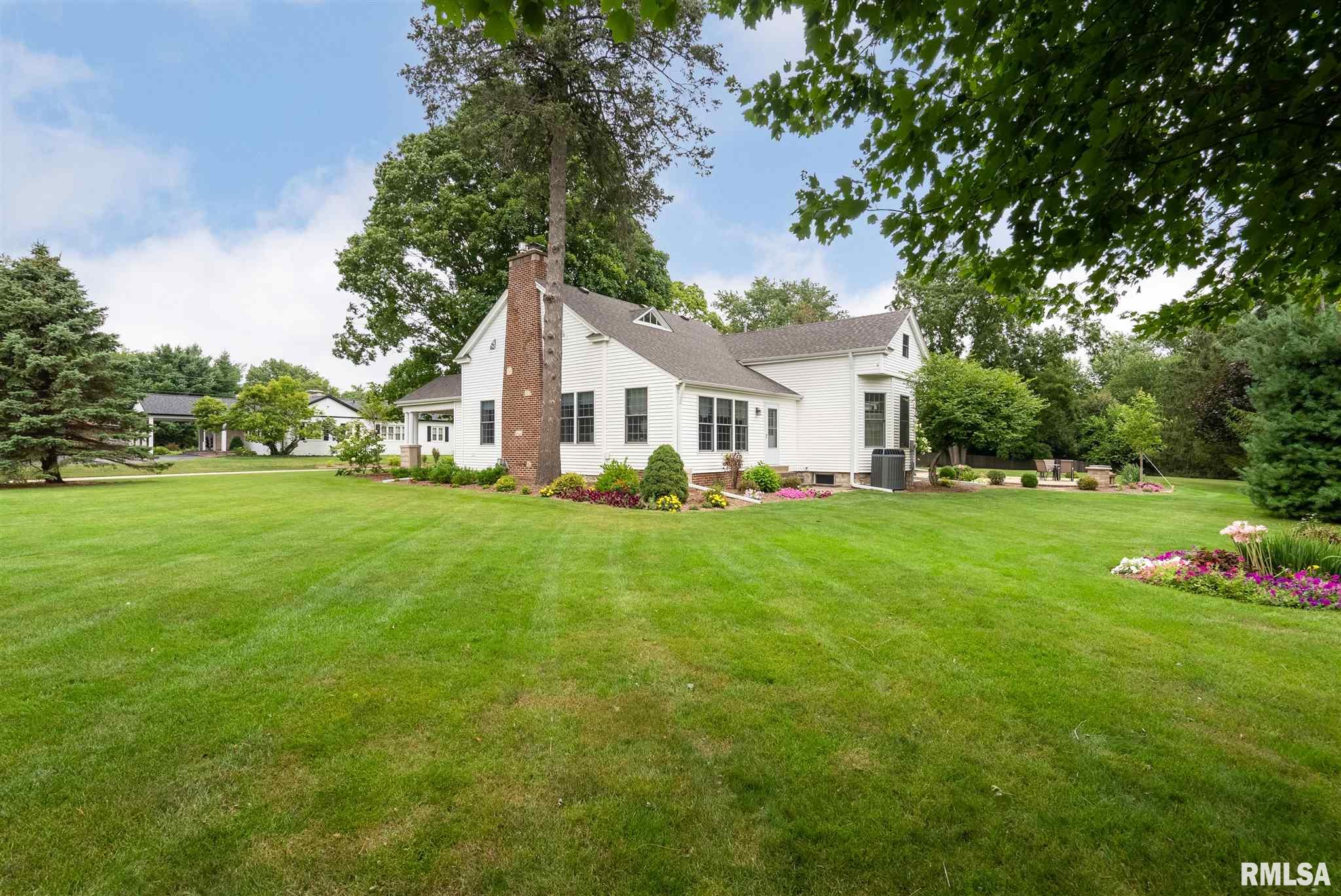 4013 Jersey Ridge Road Davenport, IA 52807 - Photo 6 of 39 Gallery Image 6