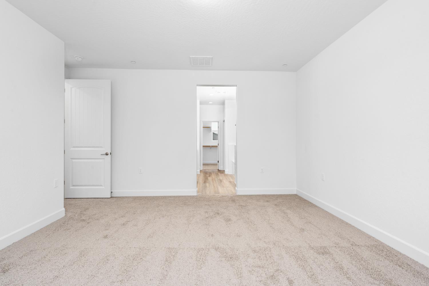 352 South Huckleberry Road Madera, CA 93636 - Photo 15 of 17 an empty room with an empty space