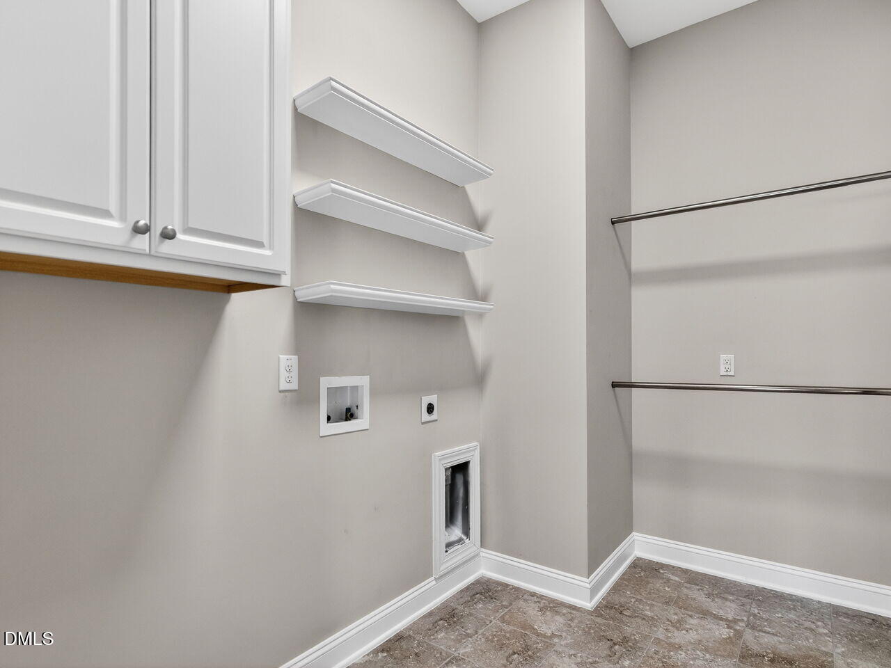 945 Mere Oak Drive Raleigh, NC 27615 - Photo 29 of 34 Photo 23