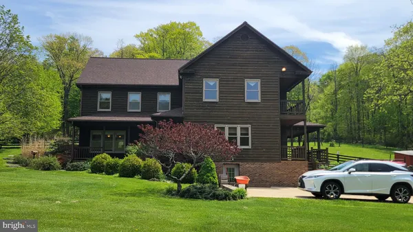 a house view with a garden space