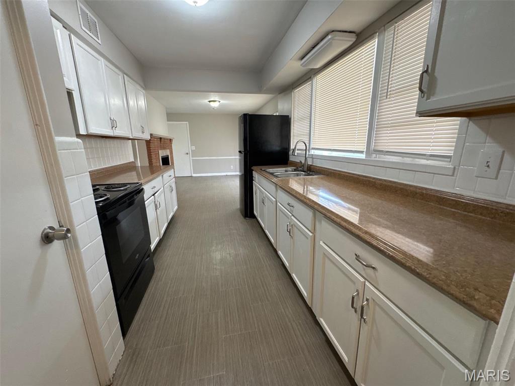 2355 Redman Road St. Louis, MO 63136 - Photo 2 of 26