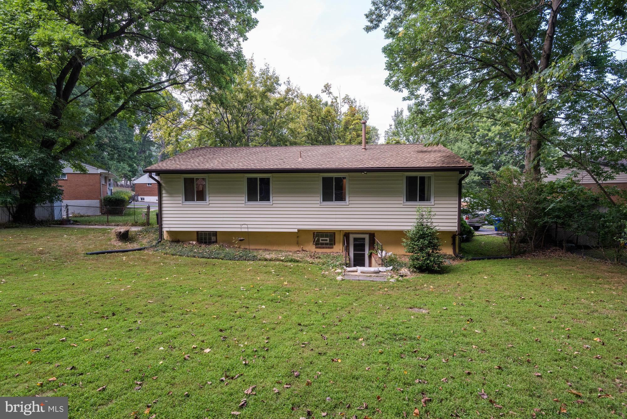 4208 Southend Road Rockville, MD 20853 - Photo 16 of 18 Exterior (Rear)