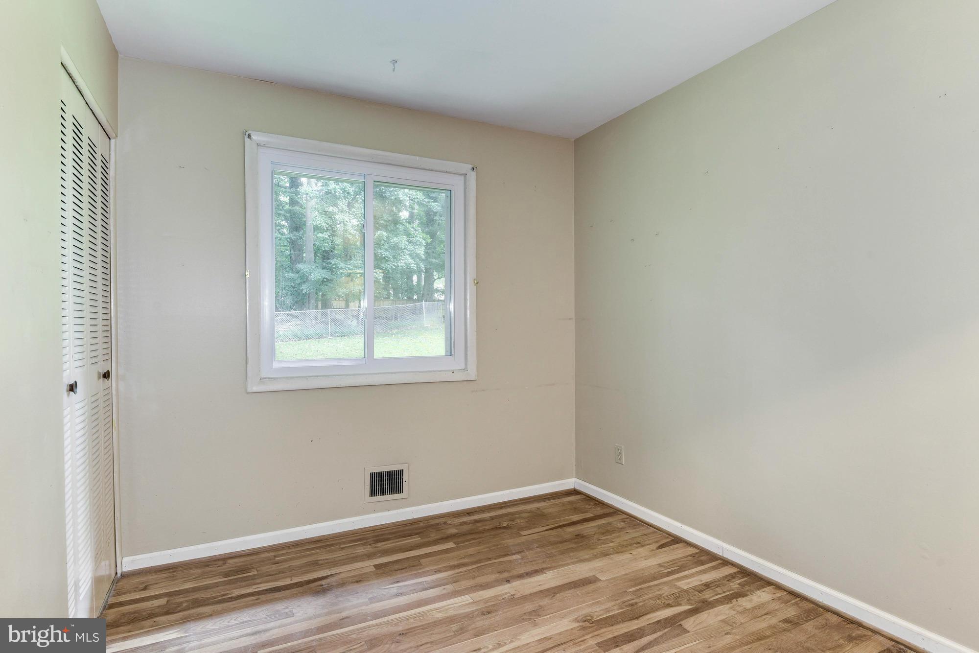4208 Southend Road Rockville, MD 20853 - Photo 10 of 18 Bedroom